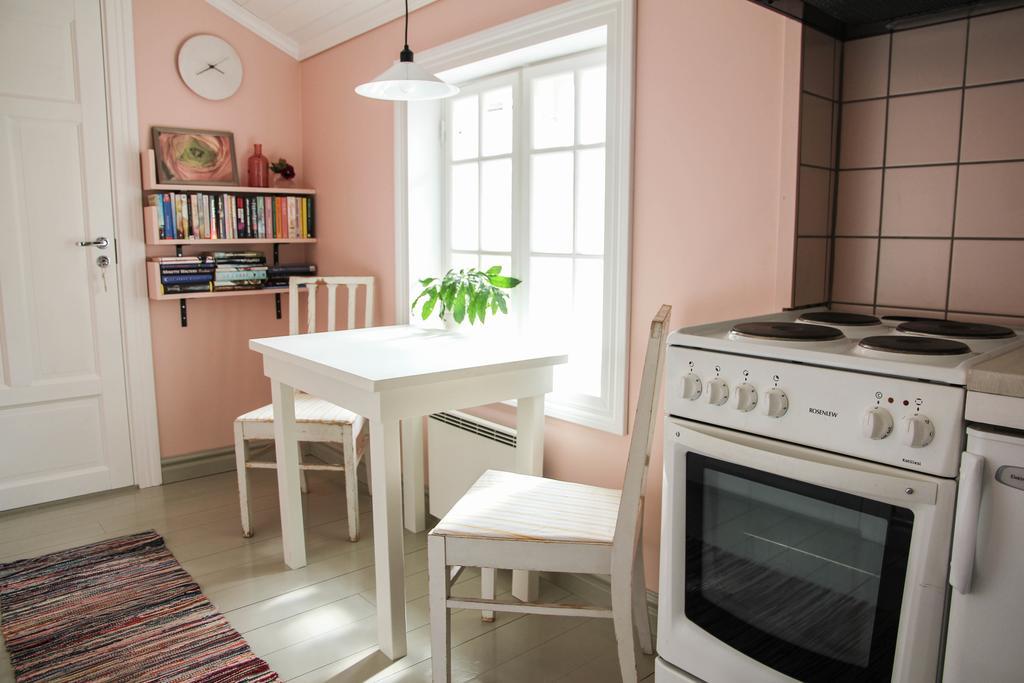 Jomala Brobacka Gasthem B&B 외부 사진