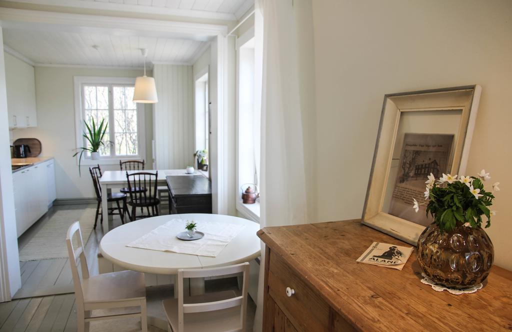 Jomala Brobacka Gasthem B&B 외부 사진